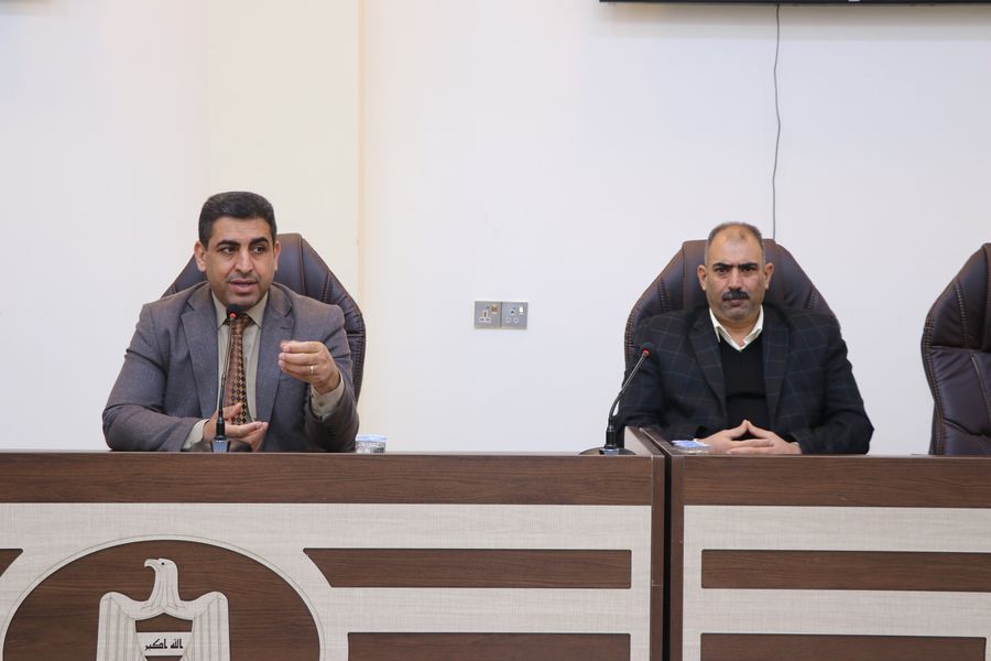 لقاء السيد العميد 