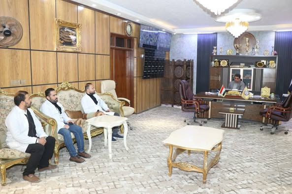 المركز الصحي في جامعة الانبار يقيم الحملة الثانية لتلقيح ضد الانفلونزا الموسمية في أروقة الكلية.