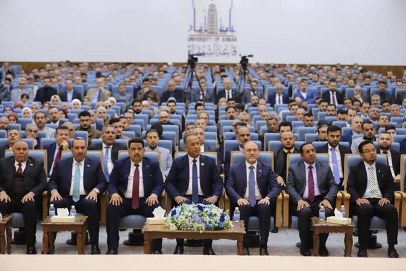 كلية التربية للعلوم الإنسانية تشارك في فعاليات حفل يوم الجامعة الـ(38)