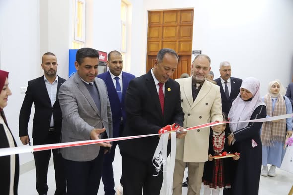 مسابقة ثقافية وحفلًا خاصًا باللغة العربية