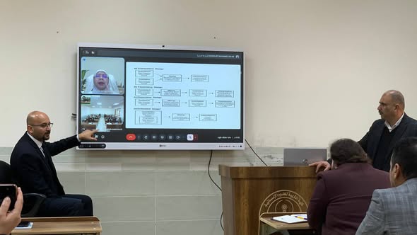 جامعة الأنبار تنظّم محاضرة إلكترونية في منهجية البحث العلمي بالتعاون مع جامعة UTM الماليزية.