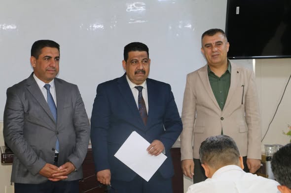 الامتحانات النهائية لطلبة الدراسات العليا الفصل الثاني
